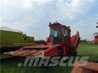 New Idea 802 Kombajni