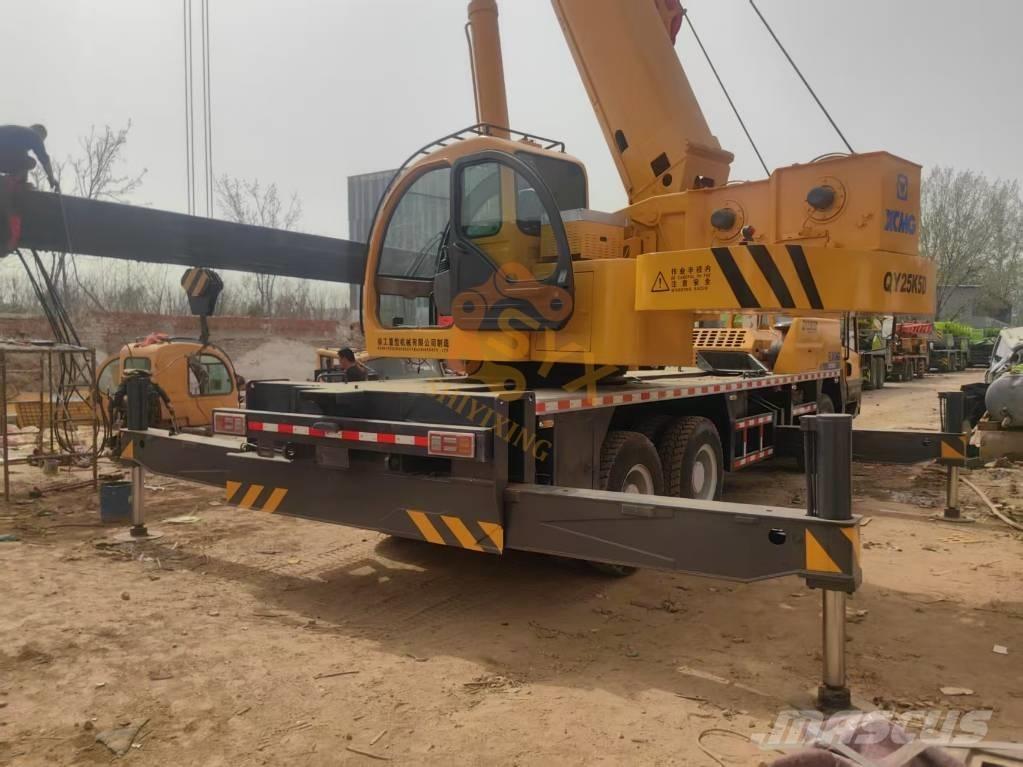XCMG QY25K5D_1 Rabljene dizalice za težak teren