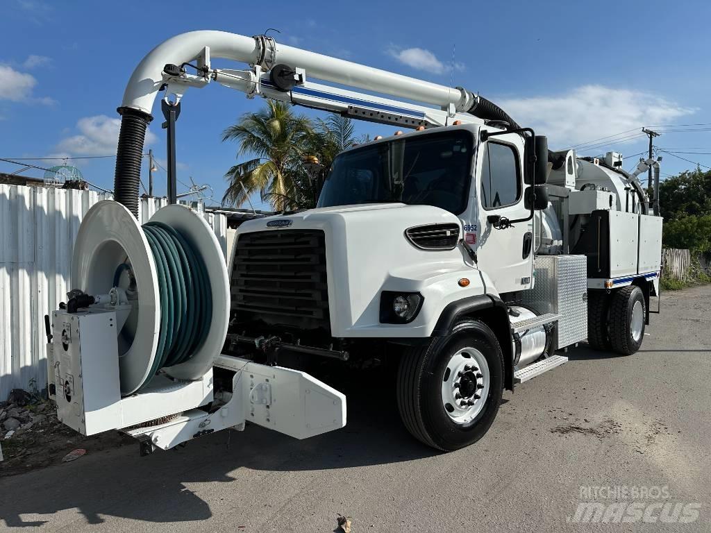Freightliner 108 SD Kombiji / vakuumski kamioni