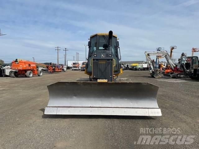 DEERE 550K Buldožeri gusjeničari