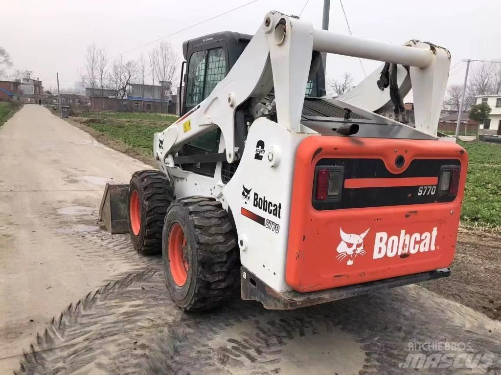 Bobcat S 770 Skid steer mini utovarivači