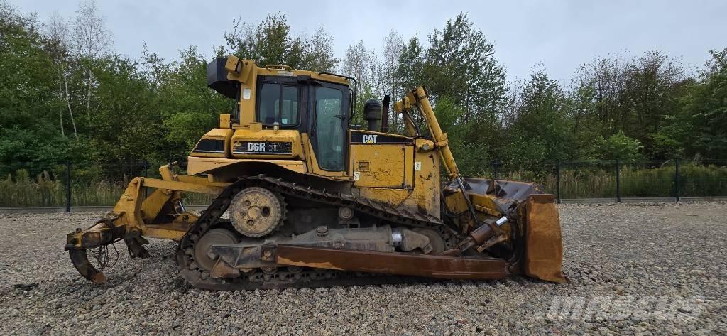 CAT D 6 R XL II Buldožeri gusjeničari