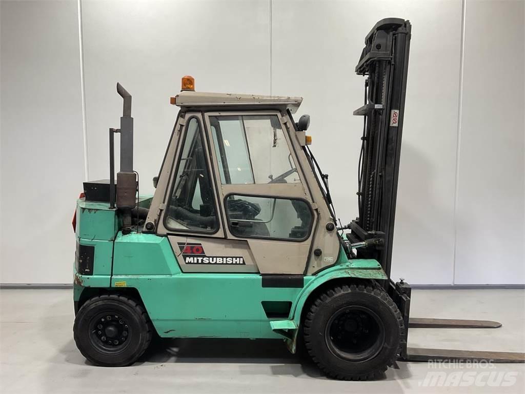 Mitsubishi FD40T Dizelski viličari