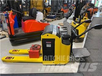 Hyundai 22EP9-7N Nisko podizni električni viličar sa platformu