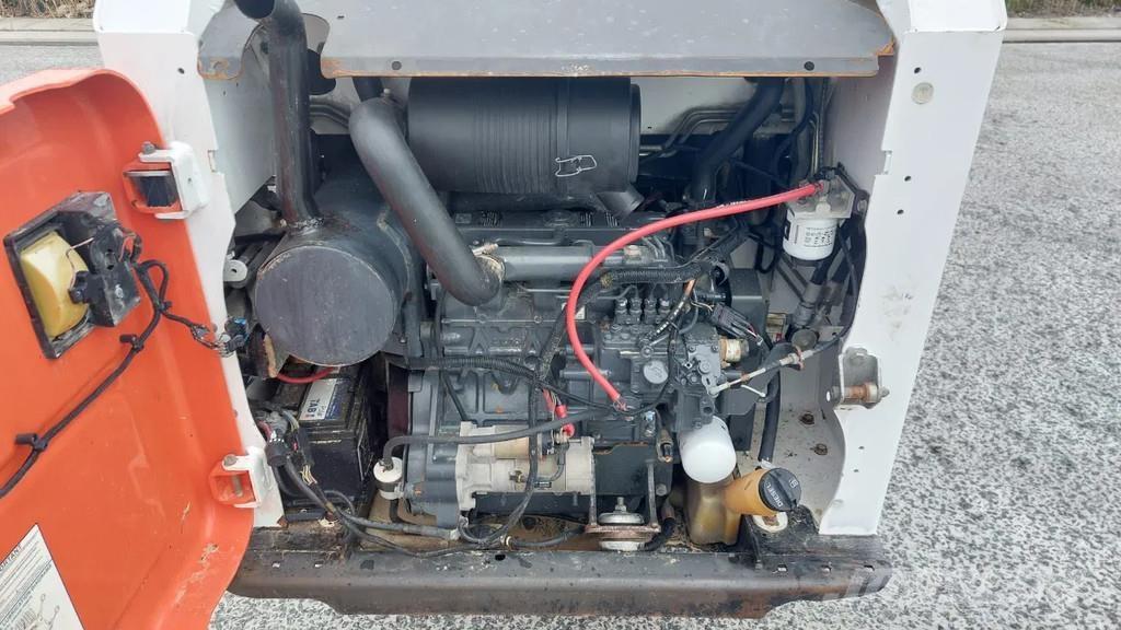 Bobcat S450 Utovarivači na kotačima
