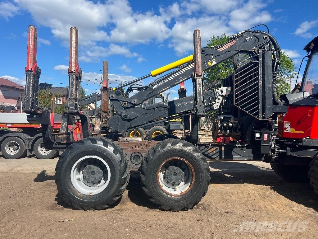 Komatsu 865 Forvarderi