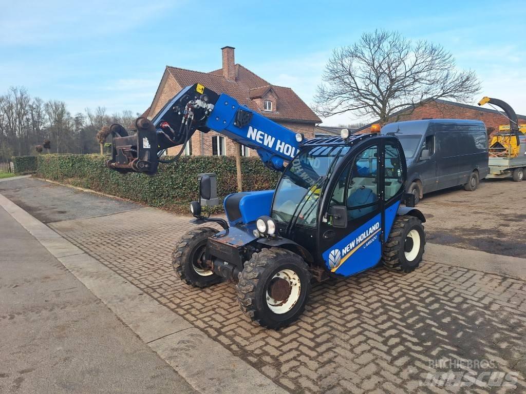 New Holland LM 5020 Teleskopski viličari