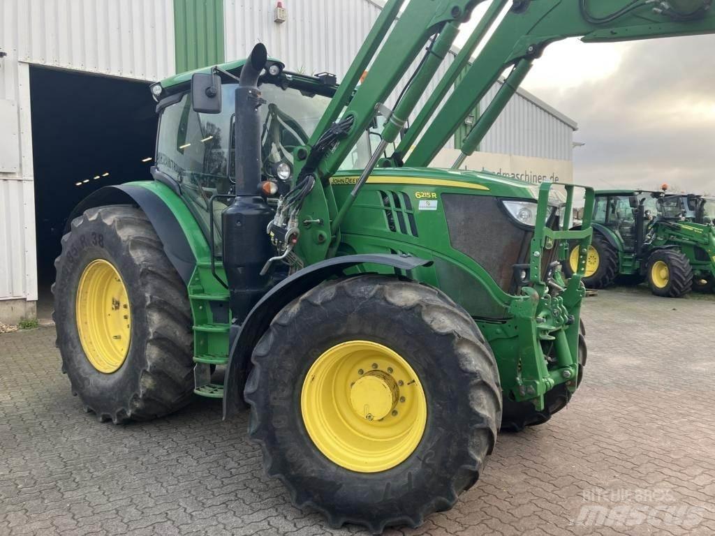 John Deere 6215R Traktori