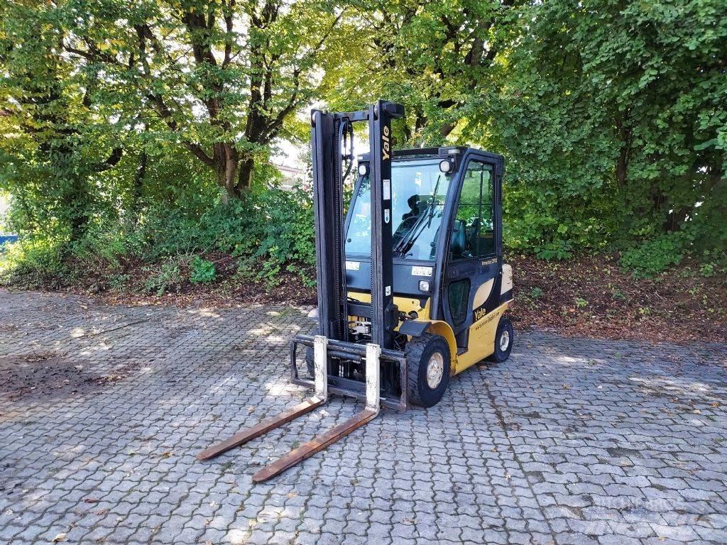 Yale GLP 25VX Plinski viličari