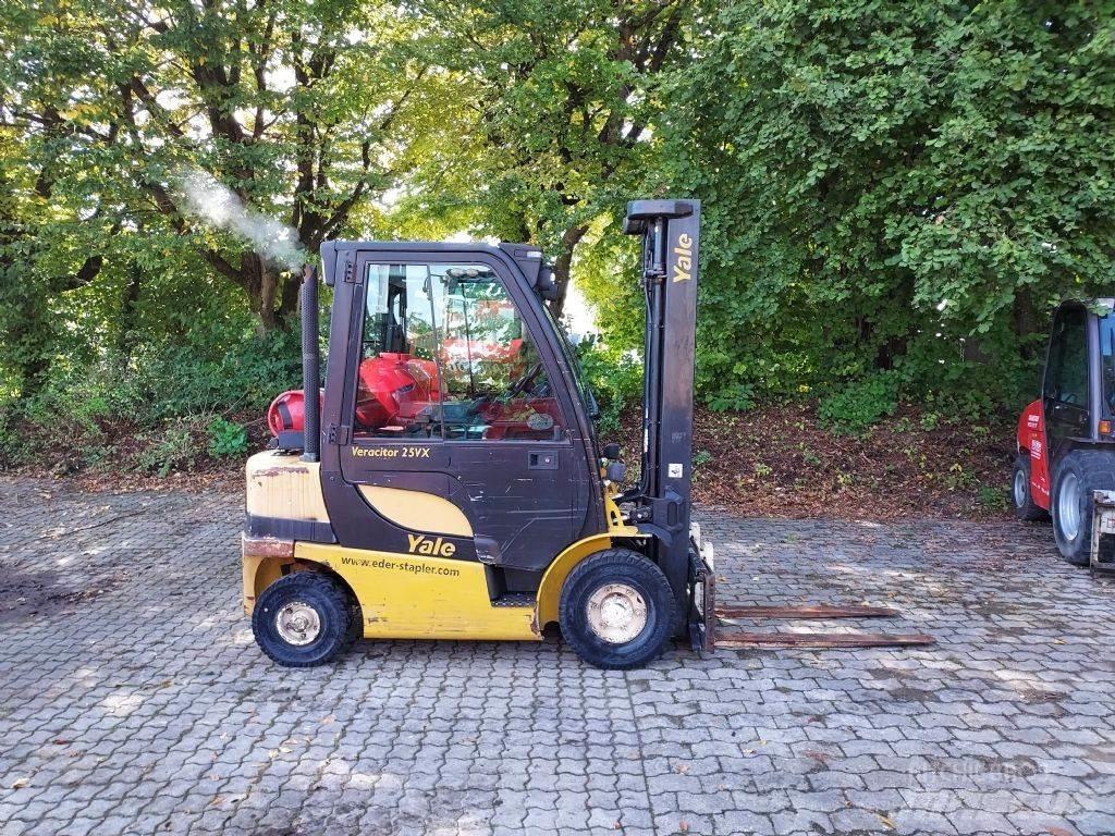 Yale GLP 25VX Plinski viličari