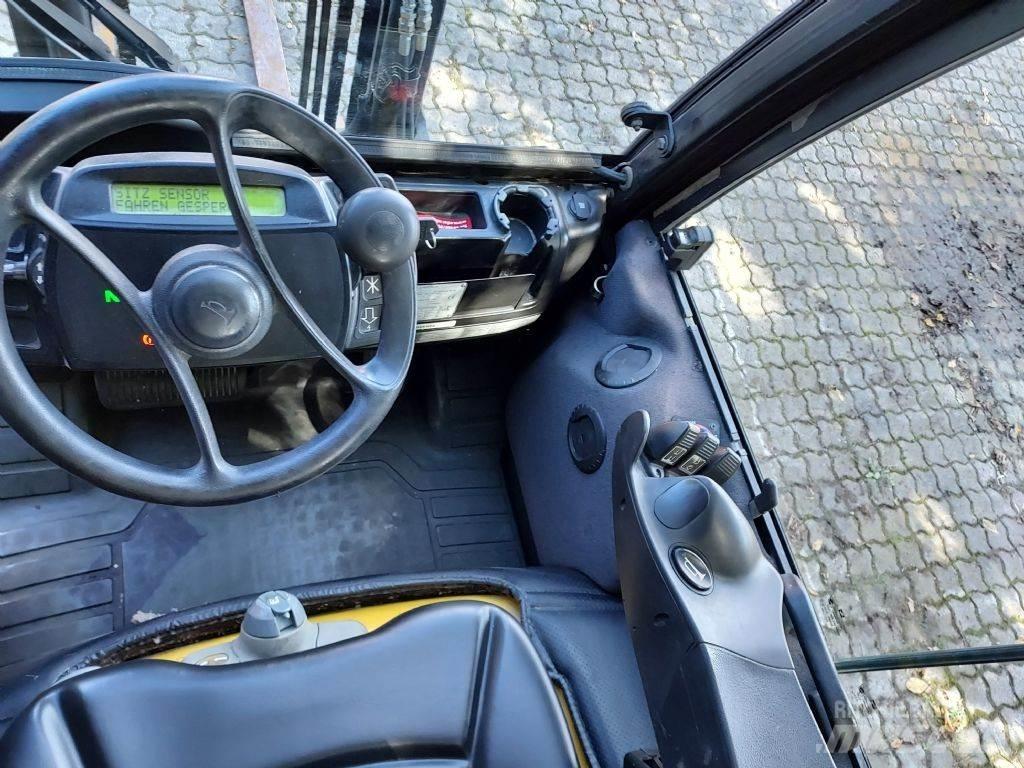 Yale GLP 25VX Plinski viličari