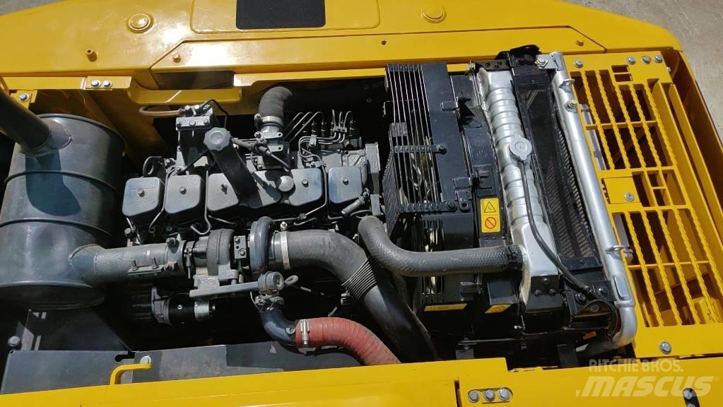 Komatsu PC 220-7 Bageri gusjeničari