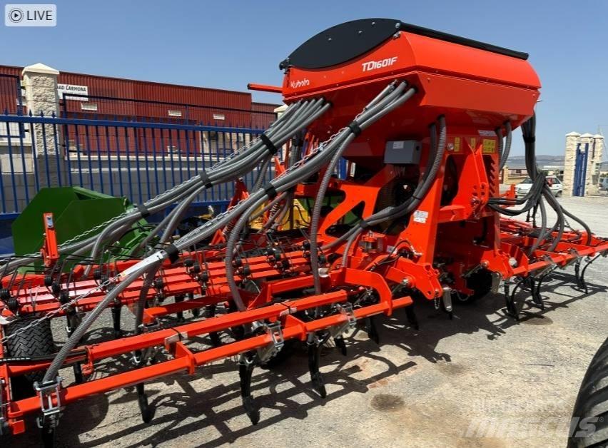 Kubota TD1001F Sijačice