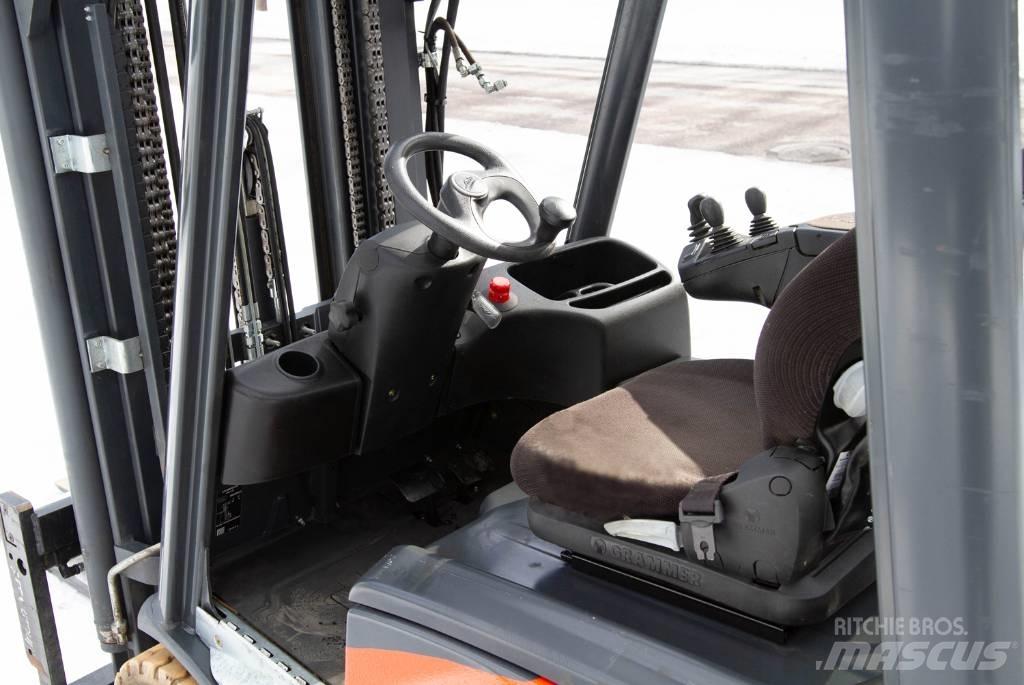 Linde E16C-02 Električni viličari
