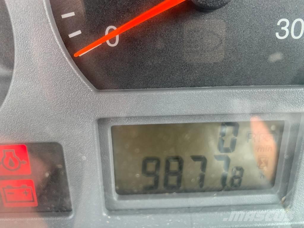 Valtra N141 Tractor Šumski traktori
