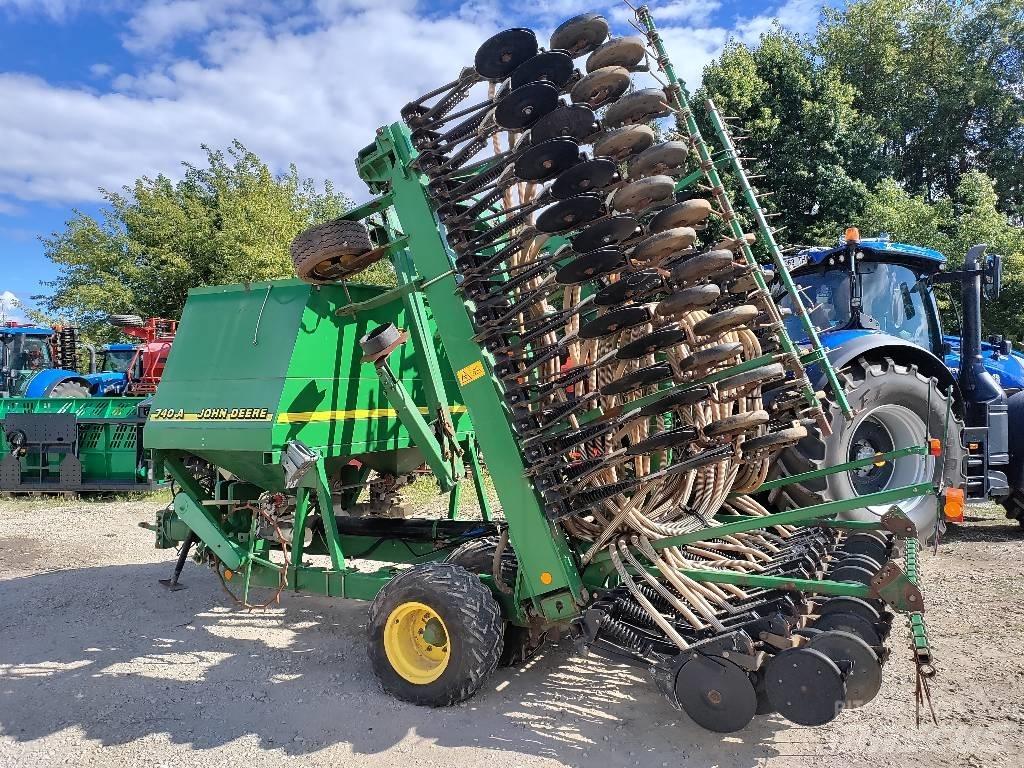John Deere 740 A Sijačice