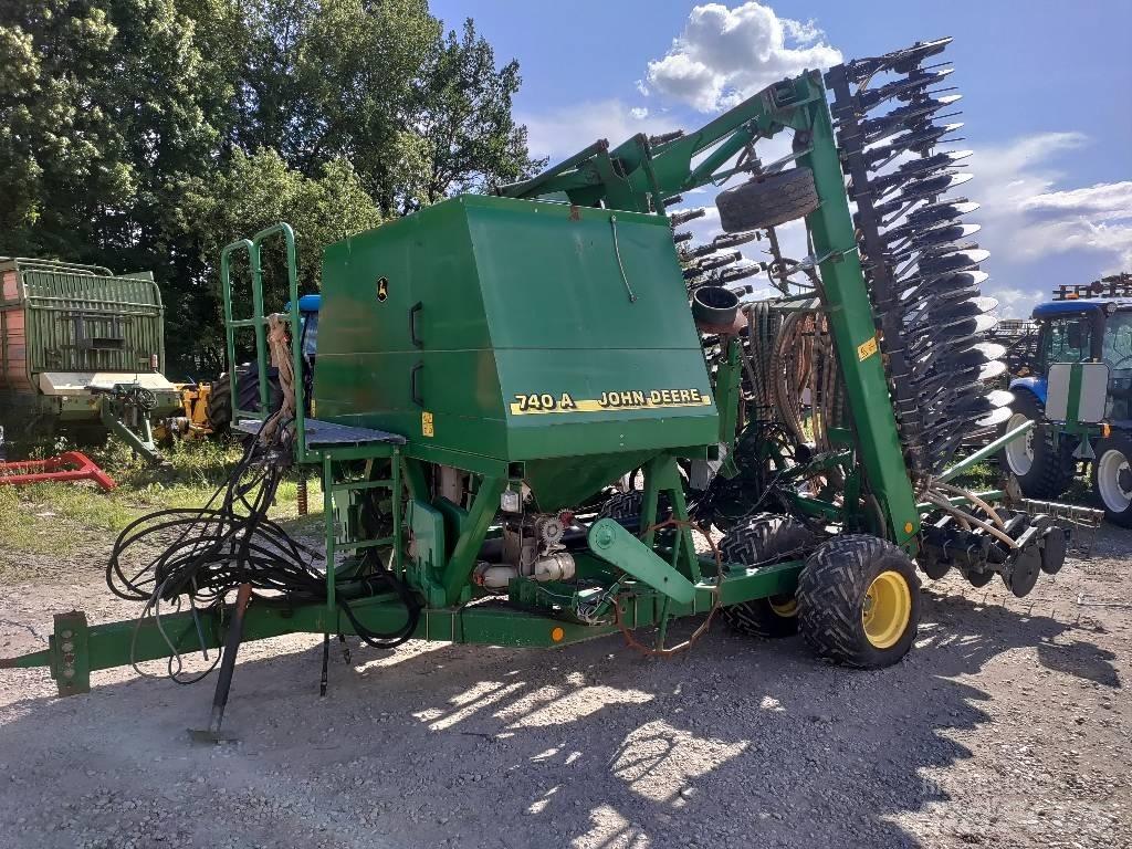 John Deere 740 A Sijačice