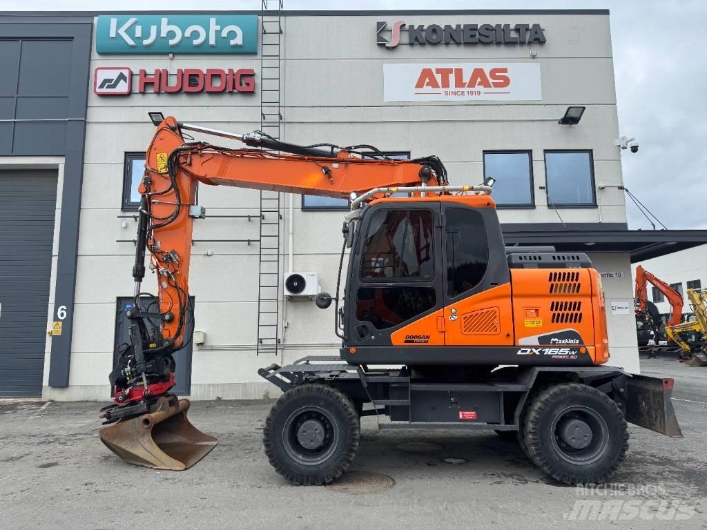 Doosan DX 165 W-5 Bageri na kotačima