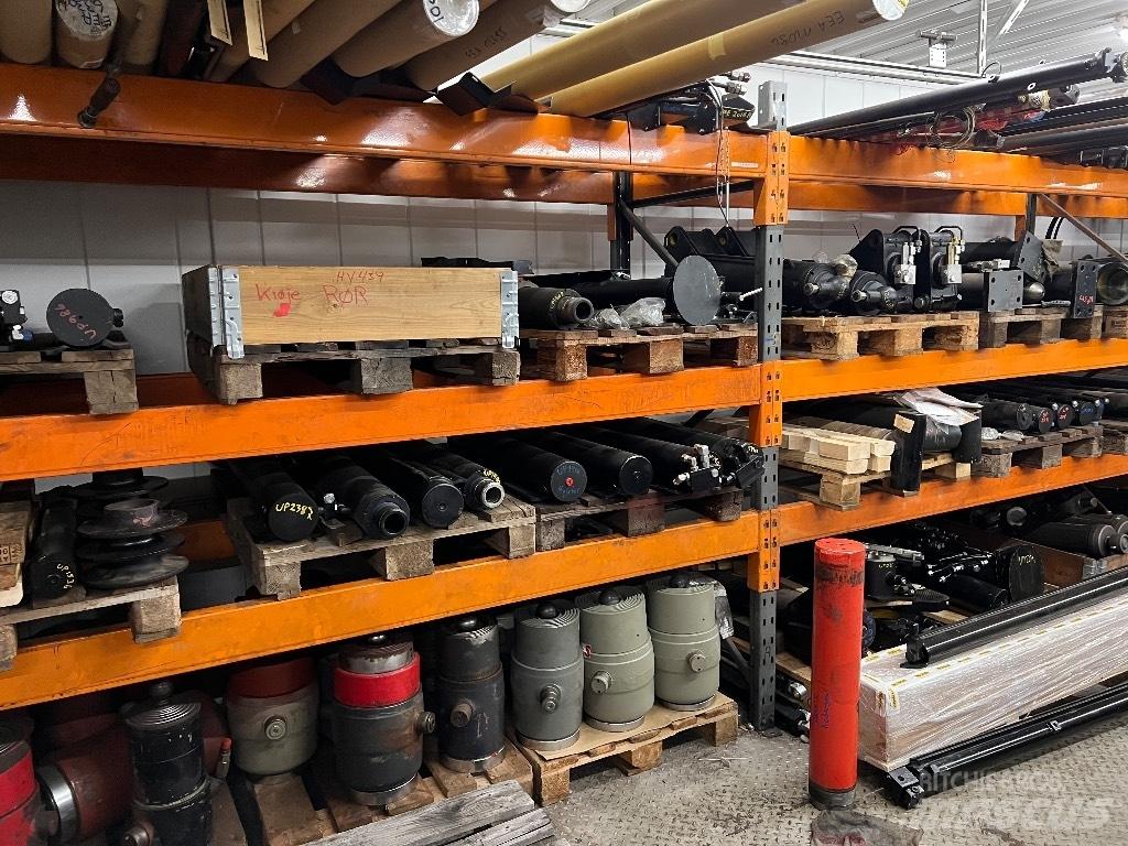 Hiab Spareparts Dodaci za strojeve za upravljanje tovarom