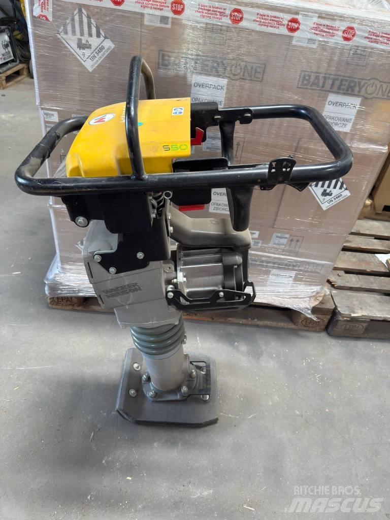 Wacker Neuson AS50e Vibro nabijači