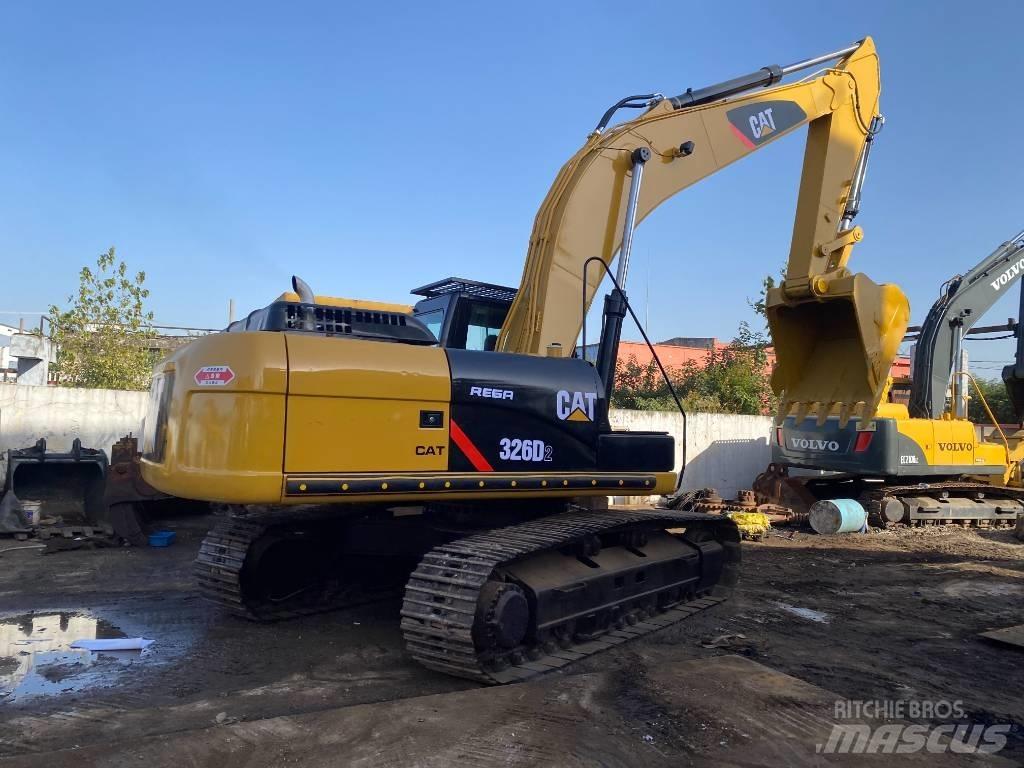 CAT 326 D2L Bageri gusjeničari