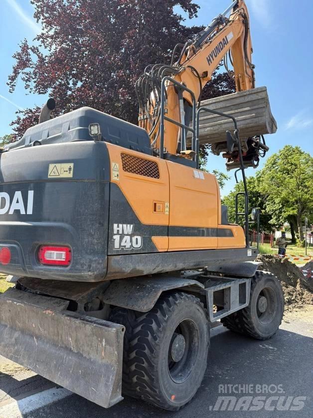 Hyundai HW 140 Bageri na kotačima