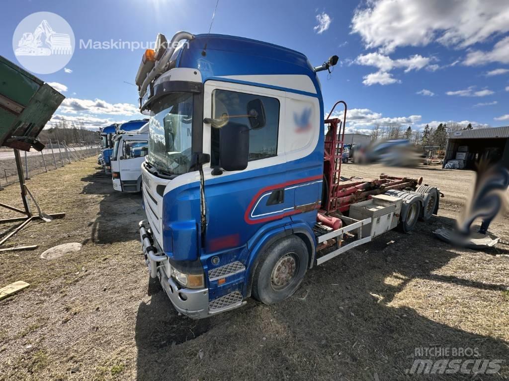 Scania R 470 LB Rol kiper kamioni s kukama za dizanje