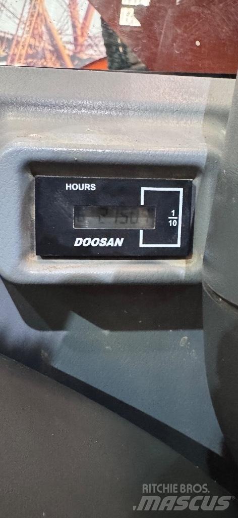 Doosan DX 140 LCR-5 Bageri gusjeničari