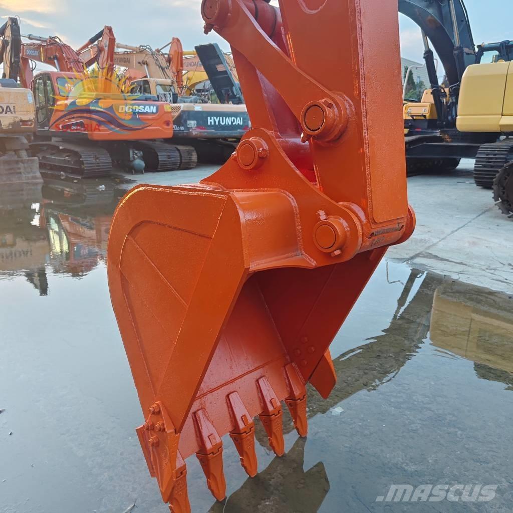 Hitachi ZX 120 Bageri gusjeničari