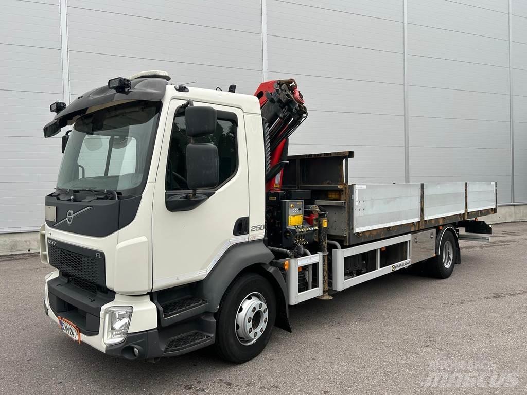 Volvo FL Kamioni sa kranom
