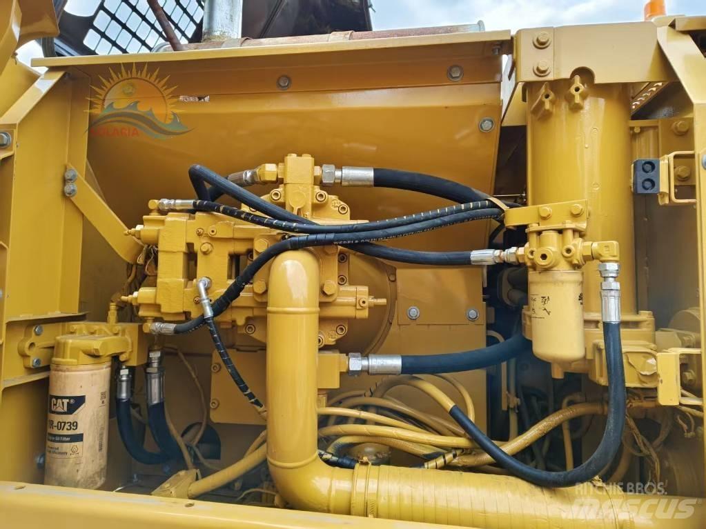 CAT 325 B L Bageri gusjeničari