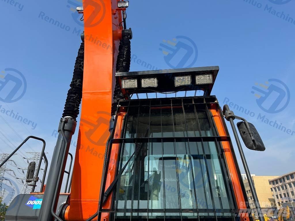 Doosan DX 300LC-9C Bageri gusjeničari