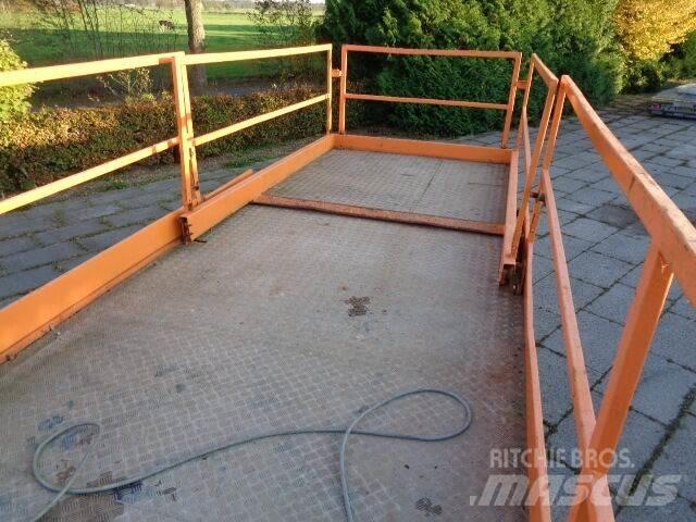 Liftlux SL140-24 Škaraste platforme