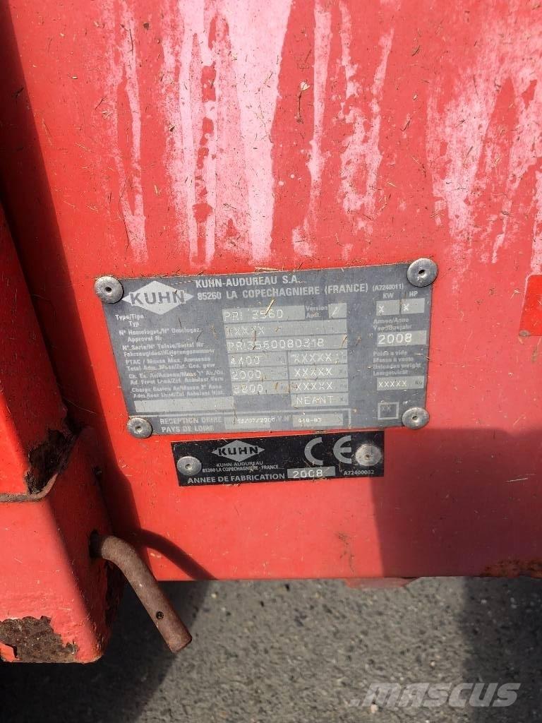 Kuhn 3560 Rezači za bale, rezači i mašine za odmotavanje bala