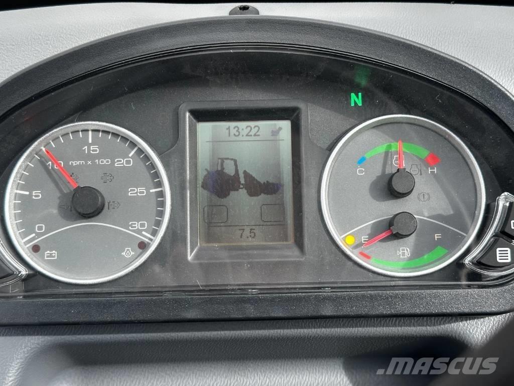 Mecalac AX 850 Utovarivači na kotačima