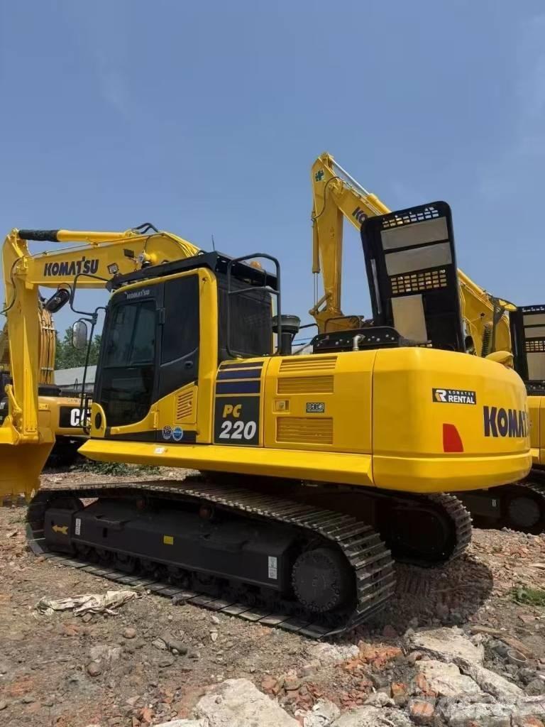 Komatsu 220LC-8 Bageri gusjeničari