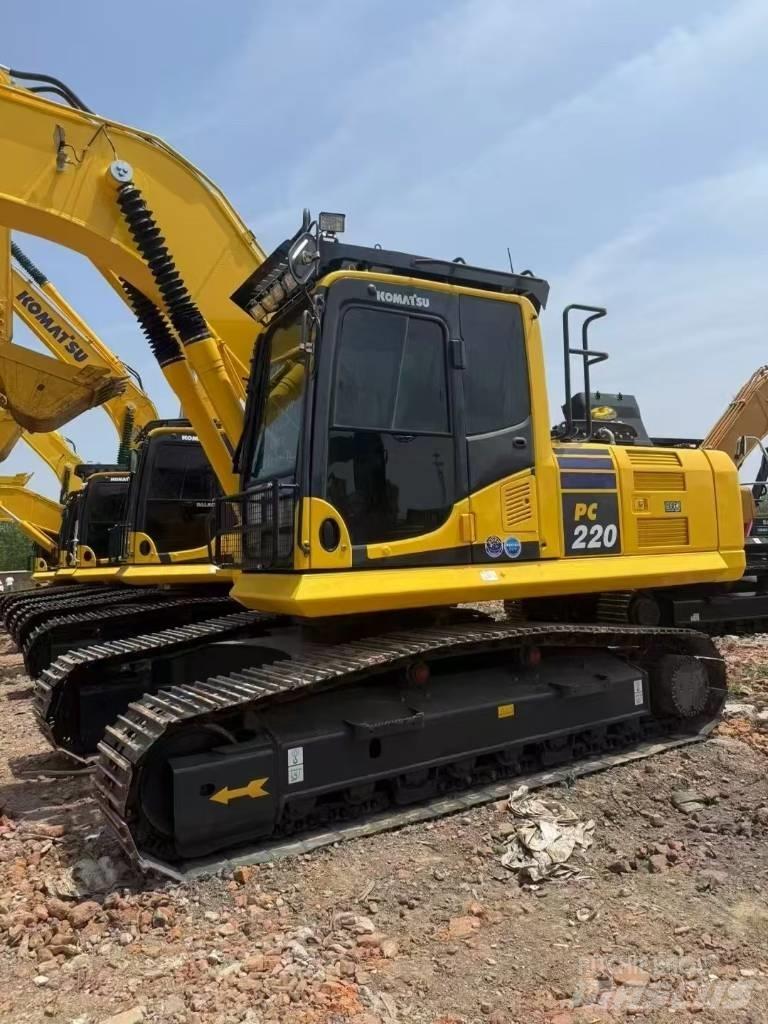 Komatsu 220LC-8 Bageri gusjeničari