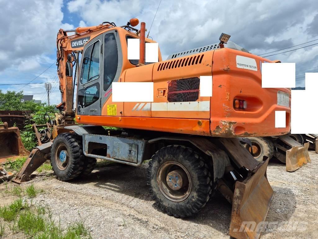 Doosan DX210WA Bageri na kotačima