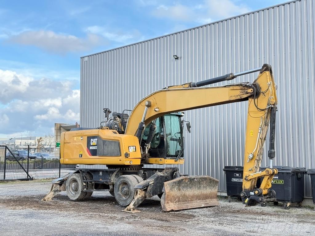 CAT MH3022 Bageri za manipuliranje materijalom / otpadom