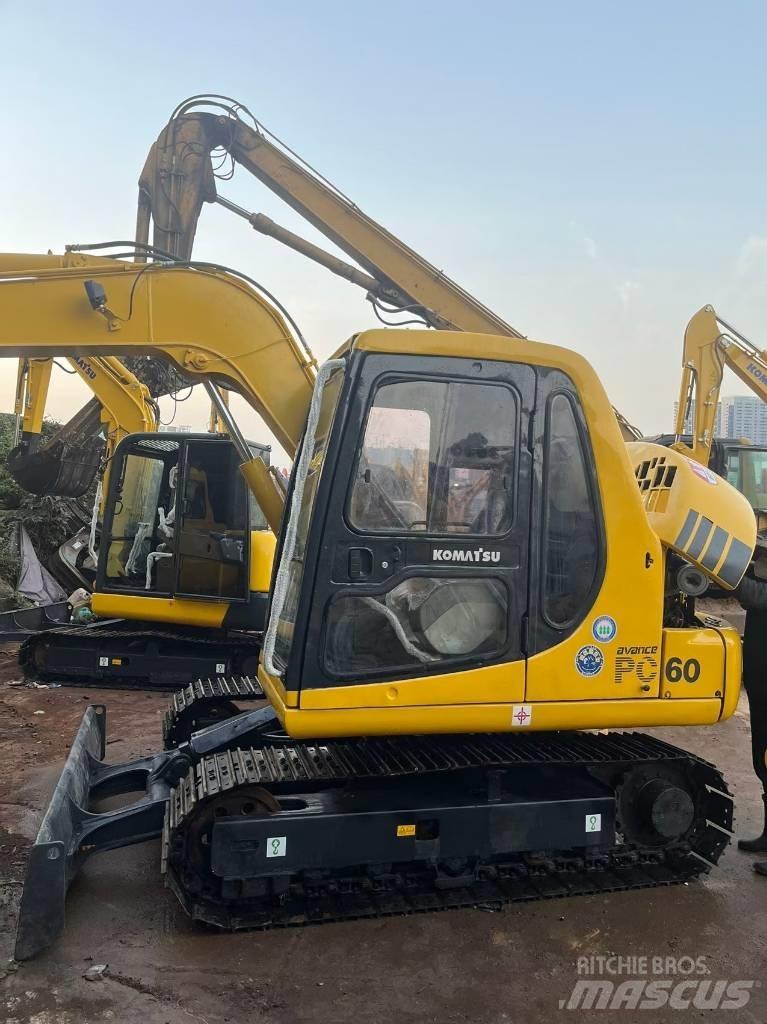 Komatsu PC 60-7 Bageri gusjeničari