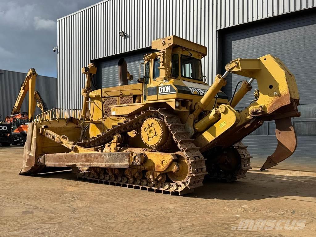 CAT D10N Buldožeri gusjeničari