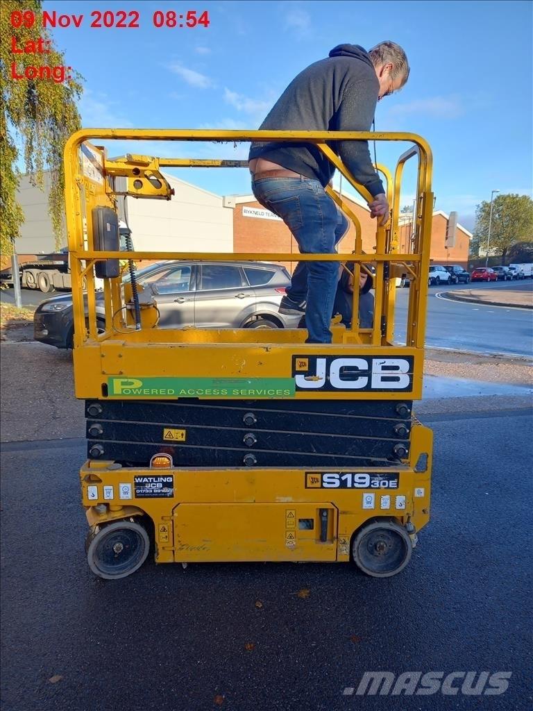 JCB 1930E Škaraste platforme