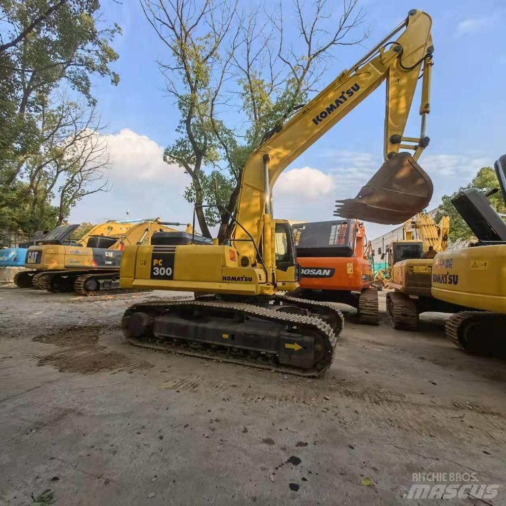 Komatsu PC 300 Bageri gusjeničari