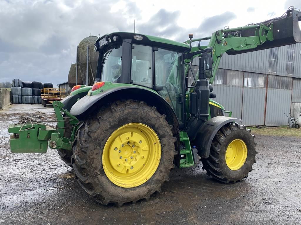 John Deere 6110M Traktori