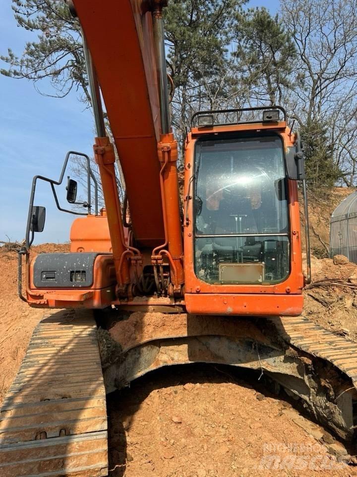 Doosan DX 220 LCA Bageri gusjeničari