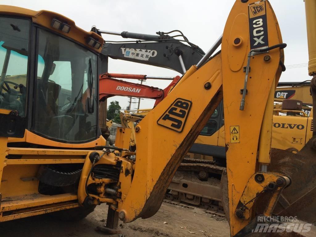 JCB 3 Cx Utovarni rovokopači