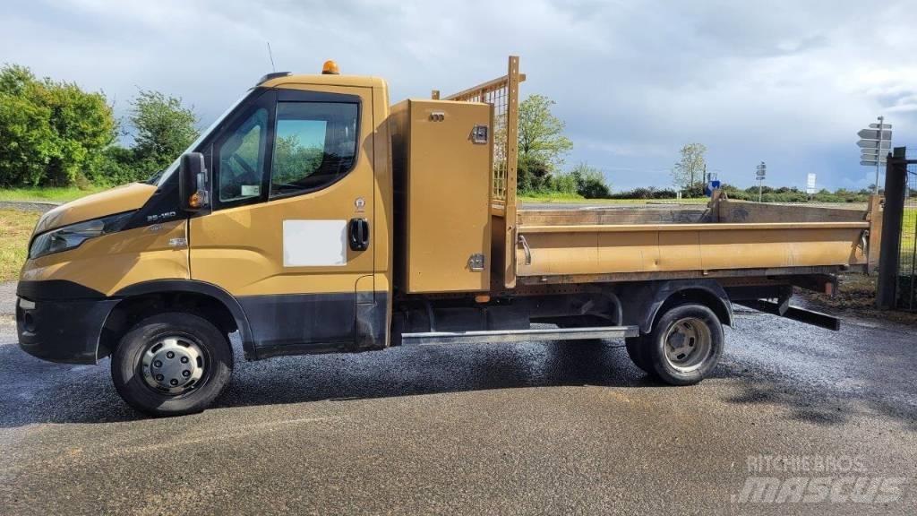 Iveco 35C 15 Kiperi