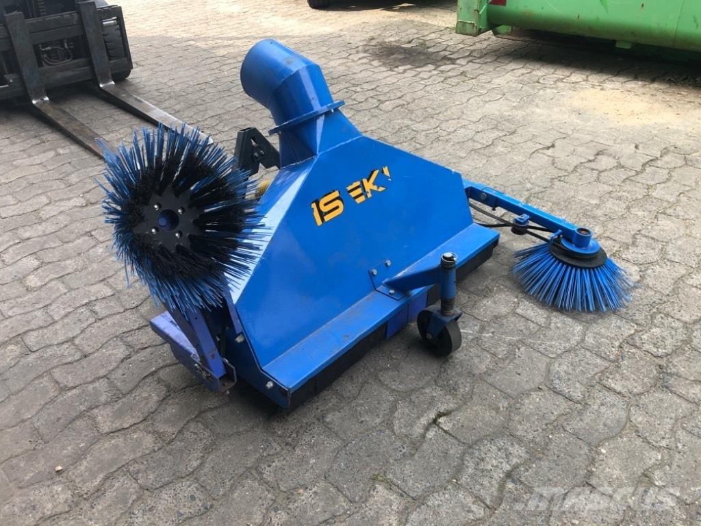 Iseki LS 100 Priključci kompaktnog traktora