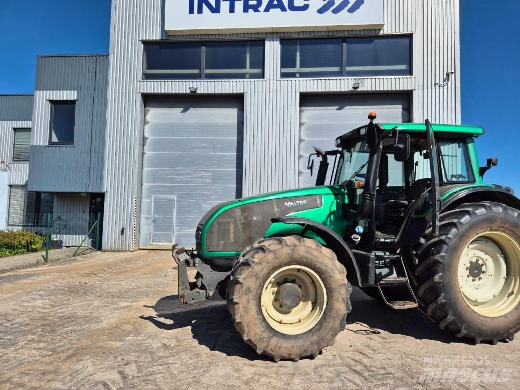 Valtra T 173 H Traktori