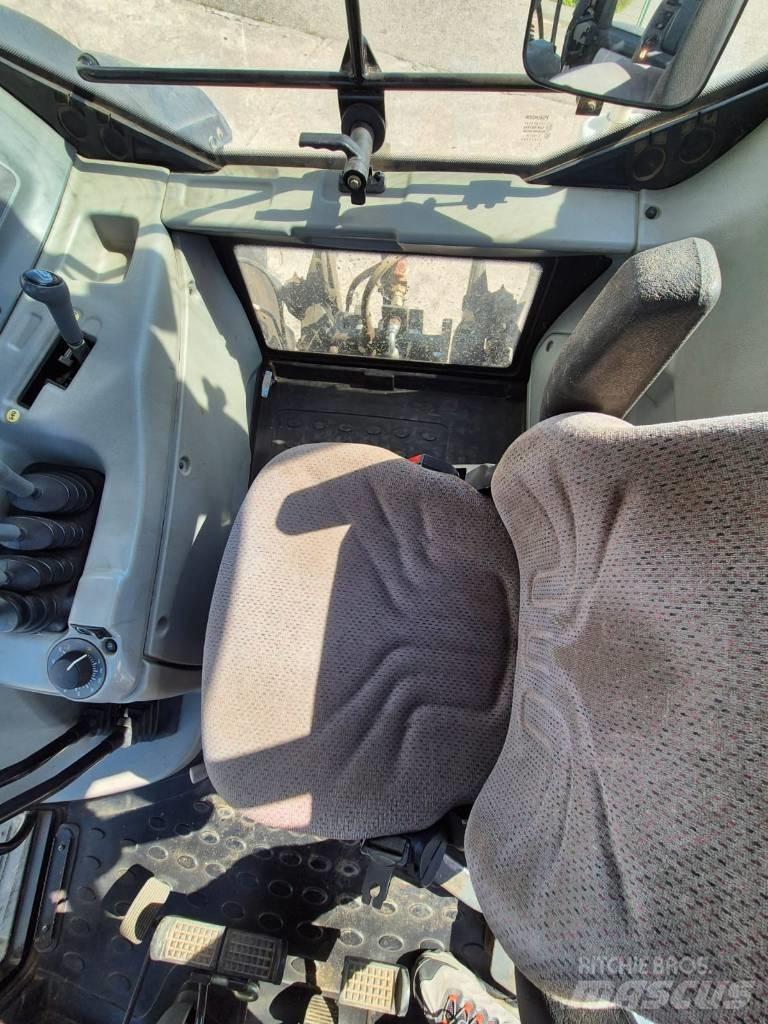 Valtra T 173 H Traktori